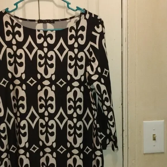 Tiana B. Long Sleeve Black and White Dress with Pink Trim - Picture 6 of 7